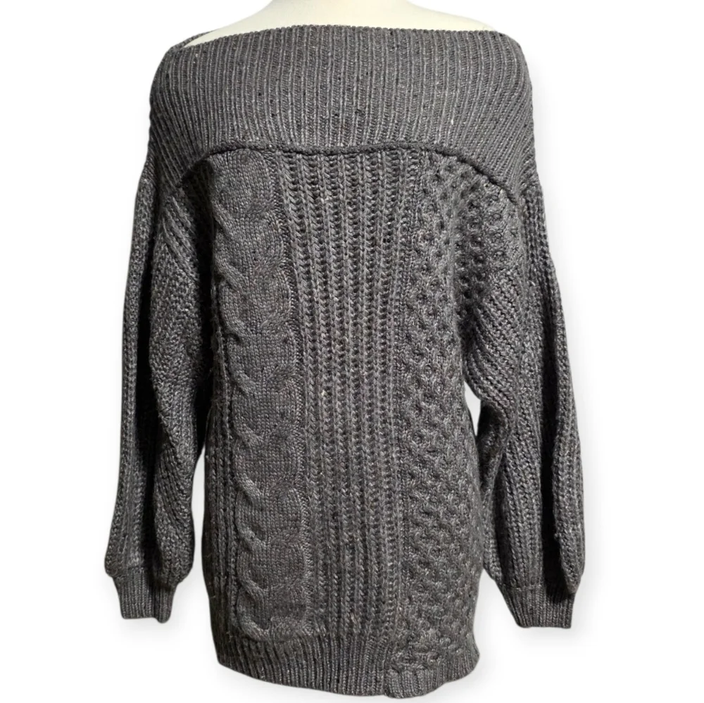 EUC FREE PEOPLE COZY CABLE OFF-SHOULDER CHARCOAL GREY SWEATER SZ XS
